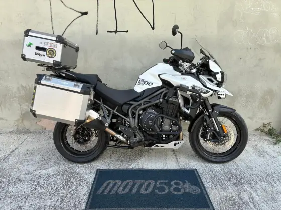 TRIUMPH TIGER EXPLORER XCX 