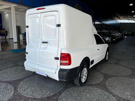 VOLKSWAGEN-SAVEIRO-2022