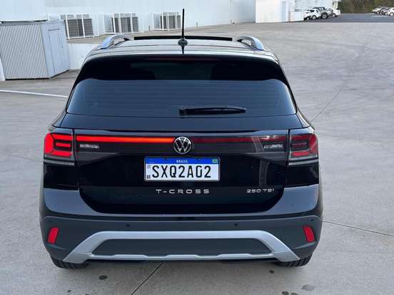 VOLKSWAGEN-T-CROSS-1.4 250 TSI TOTAL FLEX HIGHLINE AUTOMÁTICO VOLKSWAGEN-T-CROSS-2025
