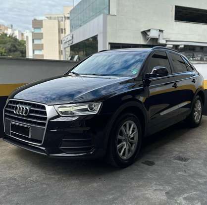 AUDI-Q3-2018