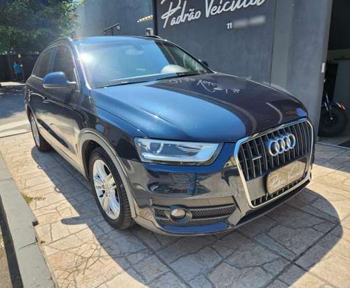 AUDI-Q3-2012