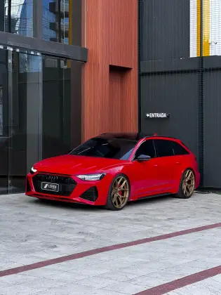 AUDI RS6 4.0 AVANT V8 TWINTURBO MHEV TIPTRONIC
