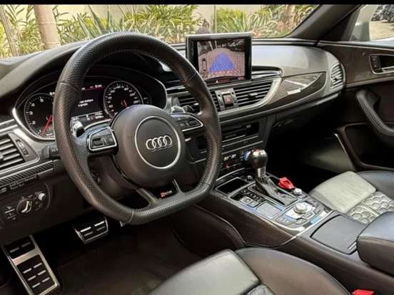 AUDI-RS6-4.0 AVANT V8 32V BI-TURBO GASOLINA 4P TIPTRONIC AUDI-RS6-2018