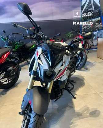 BAJAJ DOMINAR NS400Z 