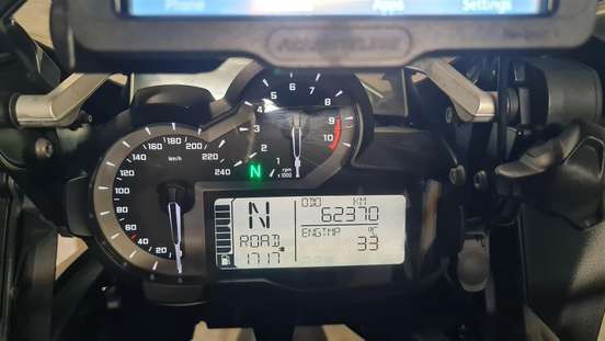 BMW-R 1200 GS PREMIUM BMW-R 1200 GS PREMIUM-2015
