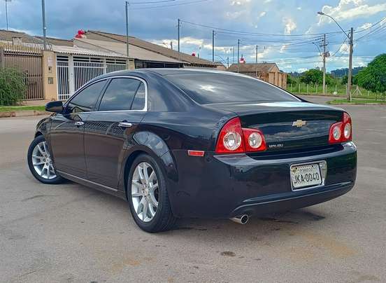CHEVROLET-MALIBU-2010