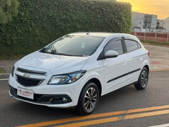CHEVROLET ONIX 1.4 MPFI LTZ 8V FLEX 4P MANUAL CHEVROLET ONIX 1.4 MPFI LTZ 8V FLEX 4P MANUAL