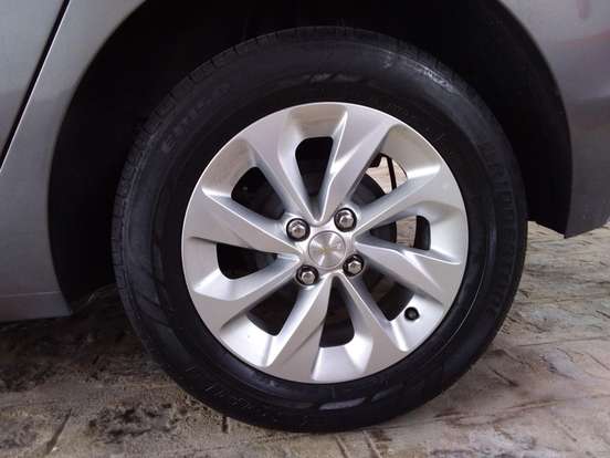 CHEVROLET-ONIX-2022