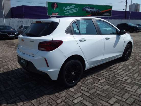 CHEVROLET-ONIX-2024