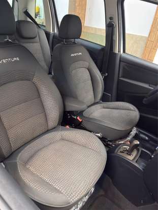 FIAT-IDEA-1.8 MPI ADVENTURE 8V FLEX 4P AUTOMATIZADO FIAT-IDEA-2011