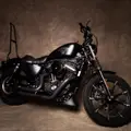 HARLEY-DAVIDSON SPORTSTER IRON 883 HARLEY-DAVIDSON SPORTSTER IRON 883