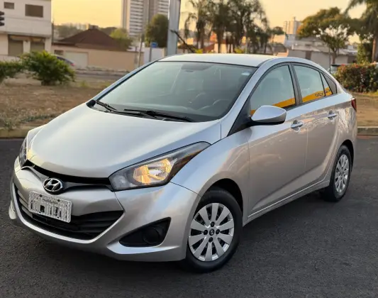 HYUNDAI HB20S 1.6 COMFORT STYLE 16V FLEX 4P MANUAL