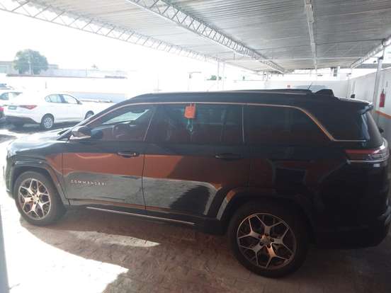 JEEP-COMMANDER-1.3 T270 TURBO FLEX OVERLAND AT6 JEEP-COMMANDER-2023