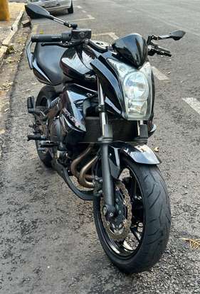 KAWASAKI-ER-6N-2011