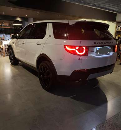 LAND ROVER-DISCOVERY SPORT-2015