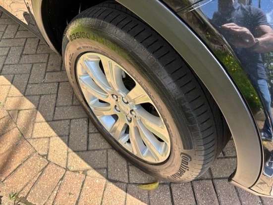 LAND ROVER-DISCOVERY SPORT-2016