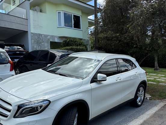 MERCEDES-BENZ-GLA 200-1.6 CGI ADVANCE 16V TURBO FLEX 4P AUTOMÁTICO MERCEDES-BENZ-GLA 200-2017
