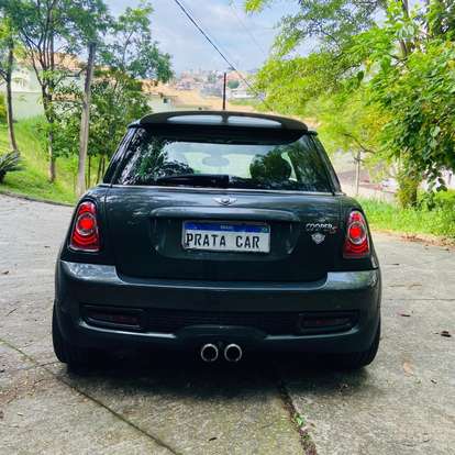MINI-COOPER-2010