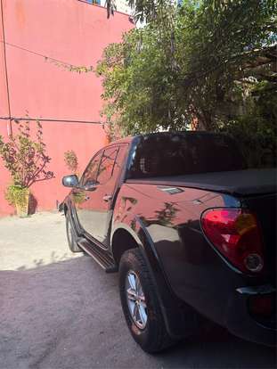 MITSUBISHI-L200 TRITON-3.5 HPE 4X4 CD V6 24V FLEX 4P AUTOMÁTICO MITSUBISHI-L200 TRITON-2013