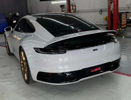 PORSCHE-911-2021