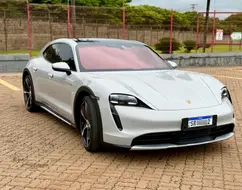 PORSCHE TAYCAN 4S CROSS TURISMO ELÉTRICO PORSCHE TAYCAN 4S CROSS TURISMO ELÉTRICO