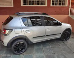 RENAULT SANDERO 1.6 STEPWAY 8V FLEX 4P MANUAL RENAULT SANDERO 1.6 STEPWAY 8V FLEX 4P MANUAL