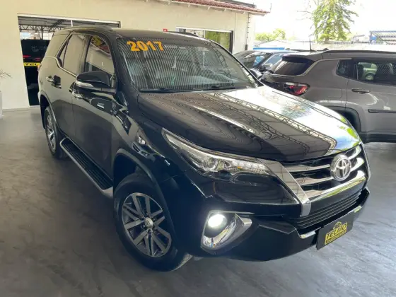 TOYOTA HILUX SW4 2.8 SRX 4X4 16V TURBO INTERCOOLER DIESEL 4P AUTOMÁTICO