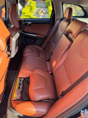 VOLVO-XC60-2013