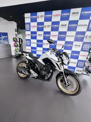 YAMAHA FZ25 FAZER CONNECTED ABS 