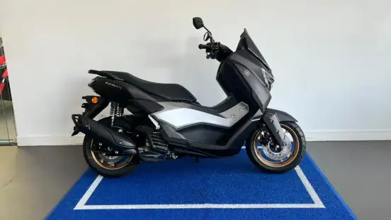 YAMAHA-NMAX CONNECTED 160 ABS-2025