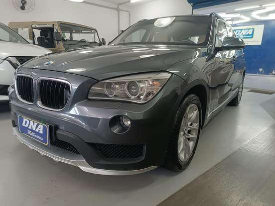 BMW-X1-2.0 16V TURBO ACTIVEFLEX SDRIVE20I 4P AUTOMÁTICO BMW-X1-2014