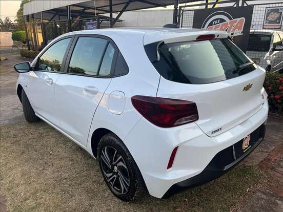 CHEVROLET-ONIX-2024