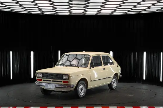 FIAT 147 1.0 L 8V GASOLINA 2P MANUAL FIAT 147 1.0 L 8V GASOLINA 2P MANUAL