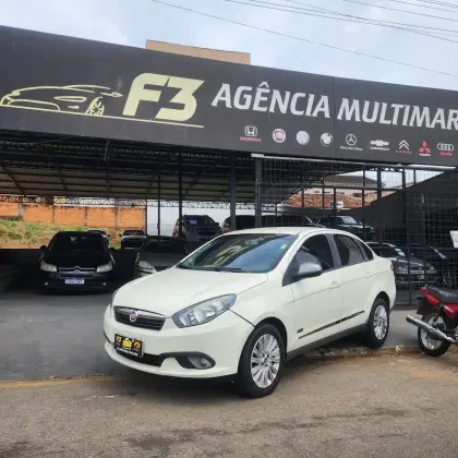 FIAT GRAND SIENA 1.6 MPI ESSENCE 16V FLEX 4P MANUAL