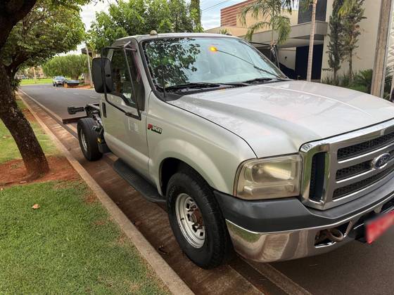 FORD F-350 3.9 TURBO INTERCOOLER DIESEL 2P MANUAL