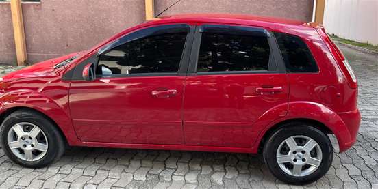 FORD-FIESTA-2008