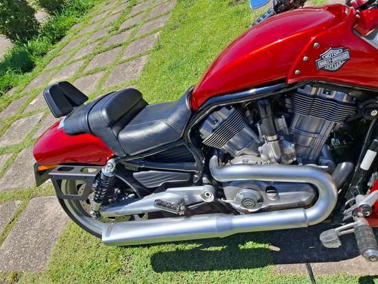 HARLEY-DAVIDSON-V-ROD MUSCLE-2013