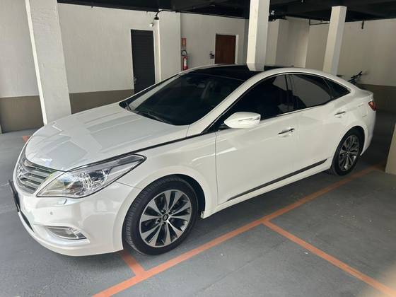 Imagem de HYUNDAI AZERA 3.0 MPFI GLS V6 24V GASOLINA 4P AUTOMÁTICO
