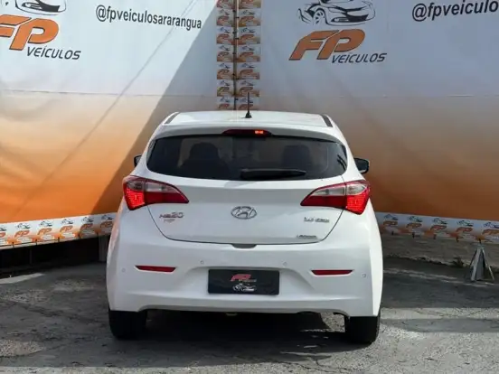 HYUNDAI-HB20-1.6 PREMIUM 16V FLEX 4P AUTOMÁTICO HYUNDAI-HB20-2015