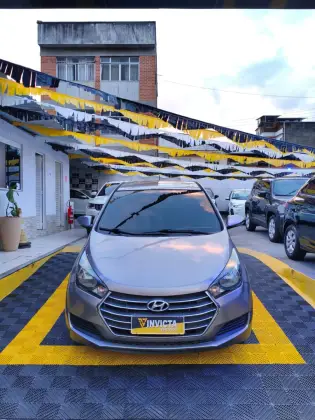 HYUNDAI HB20S 1.6 COMFORT PLUS 16V FLEX 4P AUTOMÁTICO