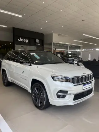 JEEP COMMANDER 2.0 HURRICANE 4 TURBO GASOLINA OVERLAND AT9
