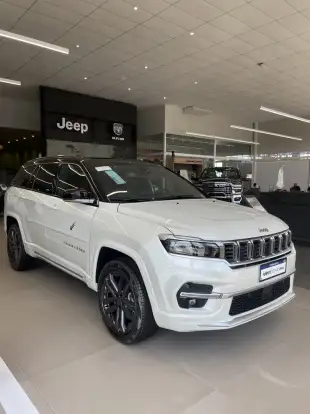 JEEP-COMMANDER-2025