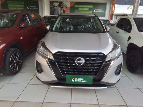 NISSAN-KICKS-2023