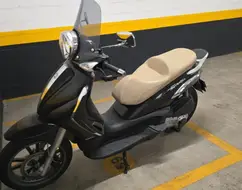 PIAGGIO BEVERLY 300 PIAGGIO BEVERLY 300