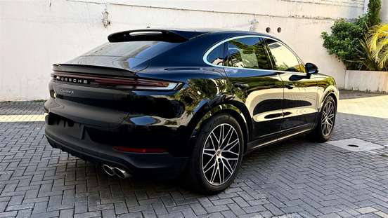 PORSCHE-CAYENNE-2024