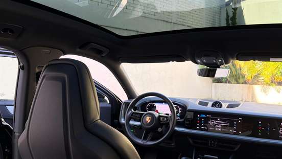 PORSCHE-CAYENNE-2024