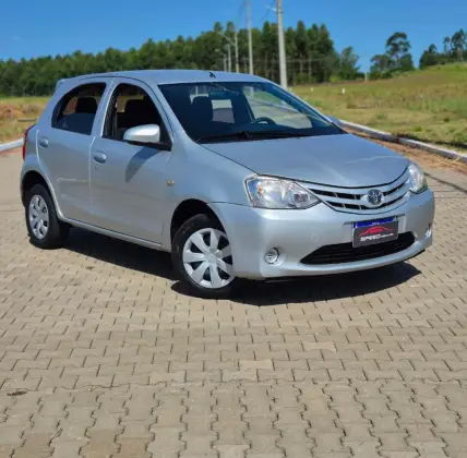 TOYOTA ETIOS 1.3 X 16V FLEX 4P MANUAL
