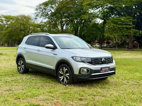 VOLKSWAGEN T-CROSS 1.4 250 TSI TOTAL FLEX HIGHLINE AUTOMÁTICO