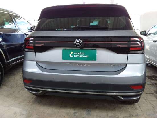 VOLKSWAGEN-T-CROSS-1.4 250 TSI TOTAL FLEX HIGHLINE AUTOMÁTICO VOLKSWAGEN-T-CROSS-2023