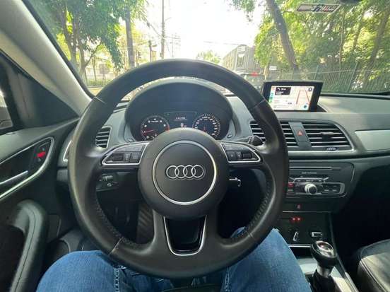 AUDI-Q3-2017